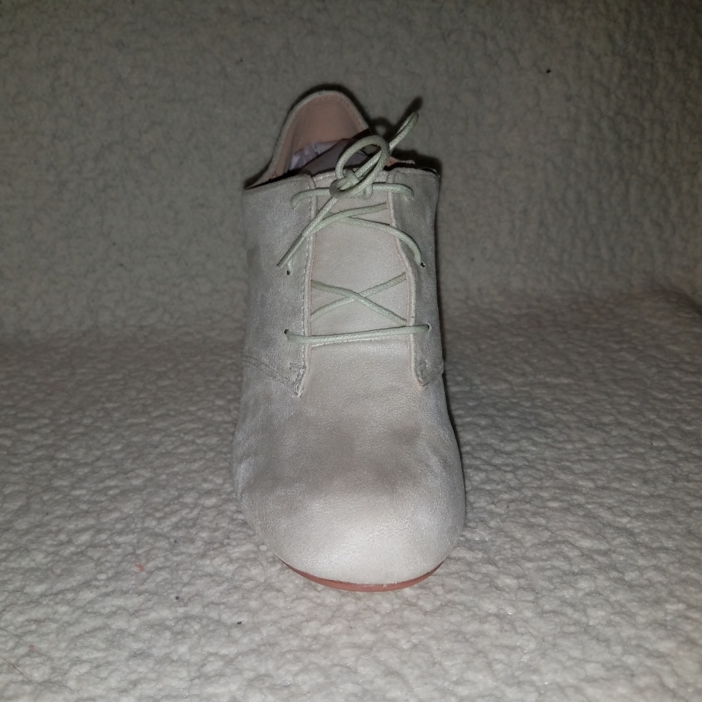 🎉HP🎉Leona Oxford High Heels (Color: Stone) - Picture 4 of 8